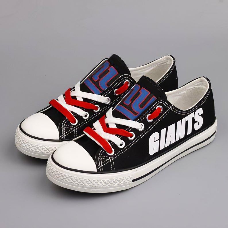 New-York-Giants-NFL-Football-Gift-For-Fans-Low-Top-Custom-Canvas-Shoes New York Giants NFL Football Gift For Fans Low Top Custom Canvas Shoes