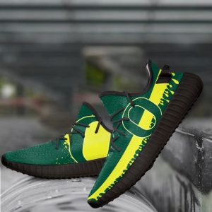 Oregon Ducks NCAA YEEZY Sport Teams Top Branding Trends Custom Perfect Gift For Fans Shoes Yeezy v2 Sneakers