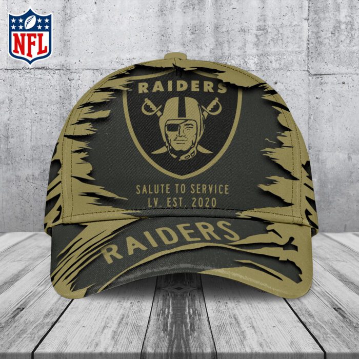 Las Vegas Raiders 2025 Salute to Service Classic Cap